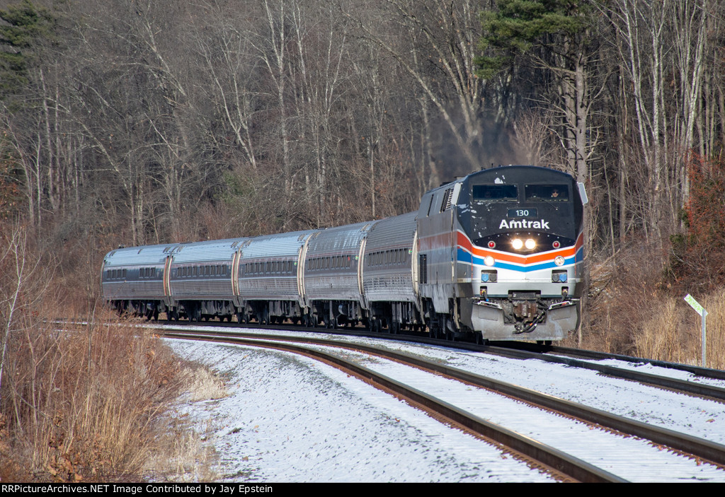 The southbound Vermonter rounds the bend at Keets Road 